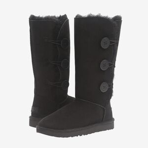 Ugg Australia Women 1962Y Tall Bailey Button Triplet Sheepskin shoes boots sz 6